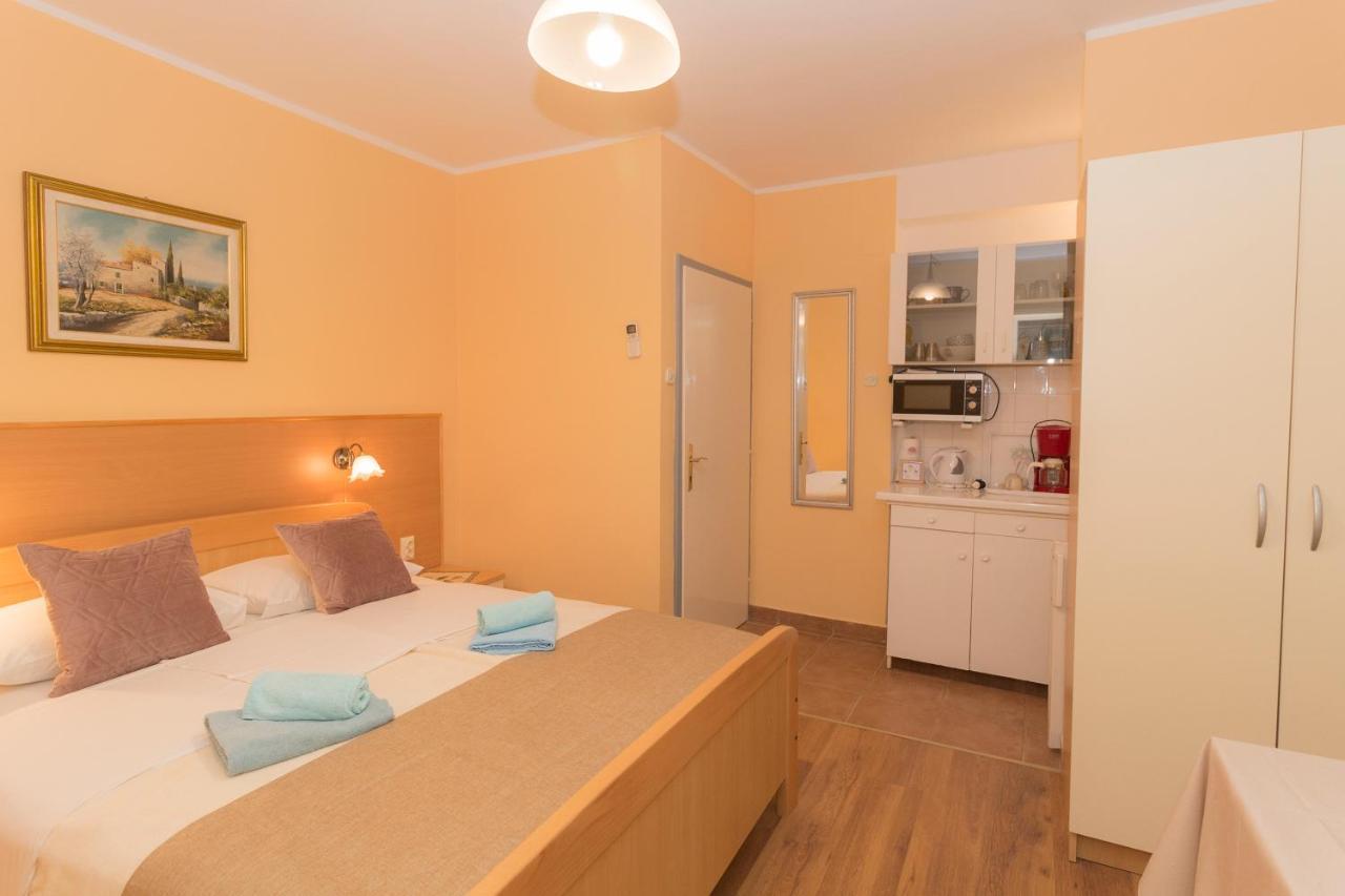 Bed & Breakfast Palma Bed and Breakfast Medulin Exteriör bild