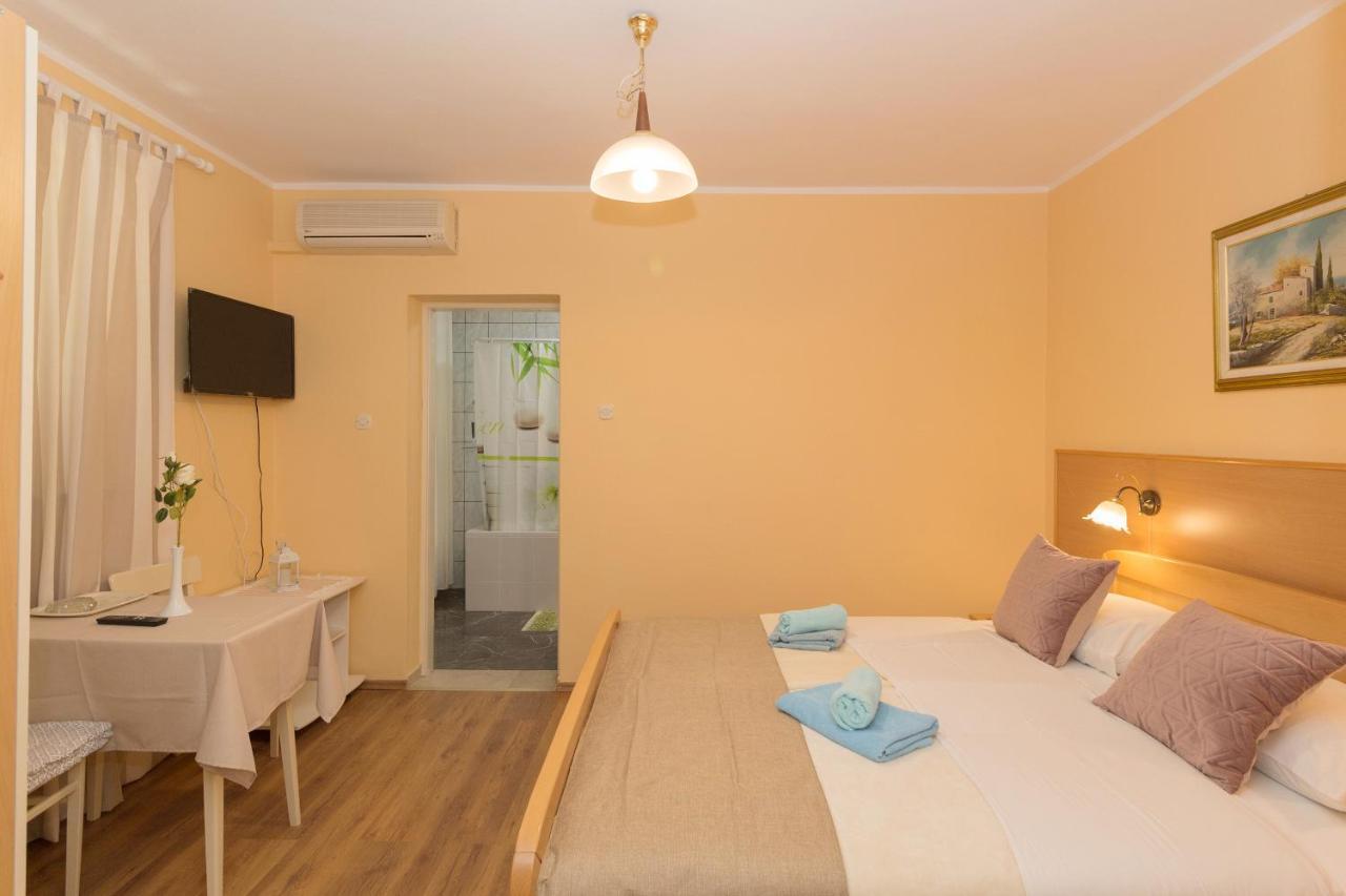 Bed & Breakfast Palma Bed and Breakfast Medulin Exteriör bild